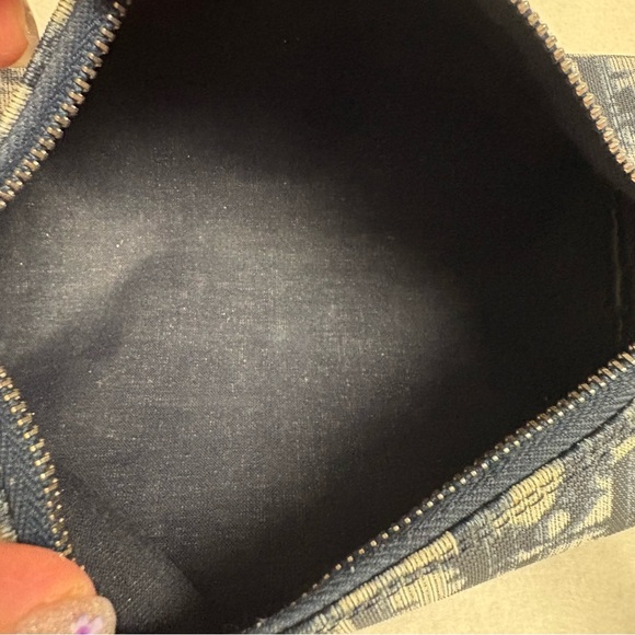 VTG CHRISTIAN DIOR Blue Trotter Canvas Barrel Wristlet Zipper Pouch - Picture 12 of 15